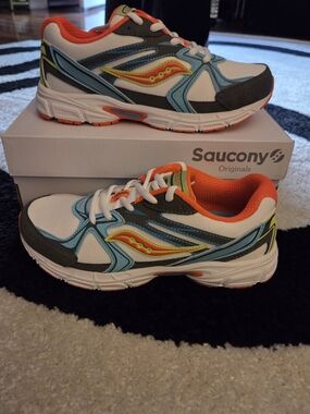 SAUCONY RIDE MILLENIUM KDZ SNEAKER SZ 6M/7.5